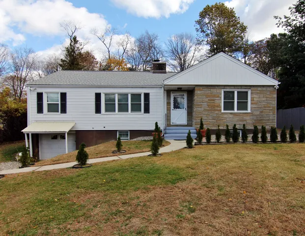 $3,500 | 663 High Ridge Road, Stamford, CT 06905