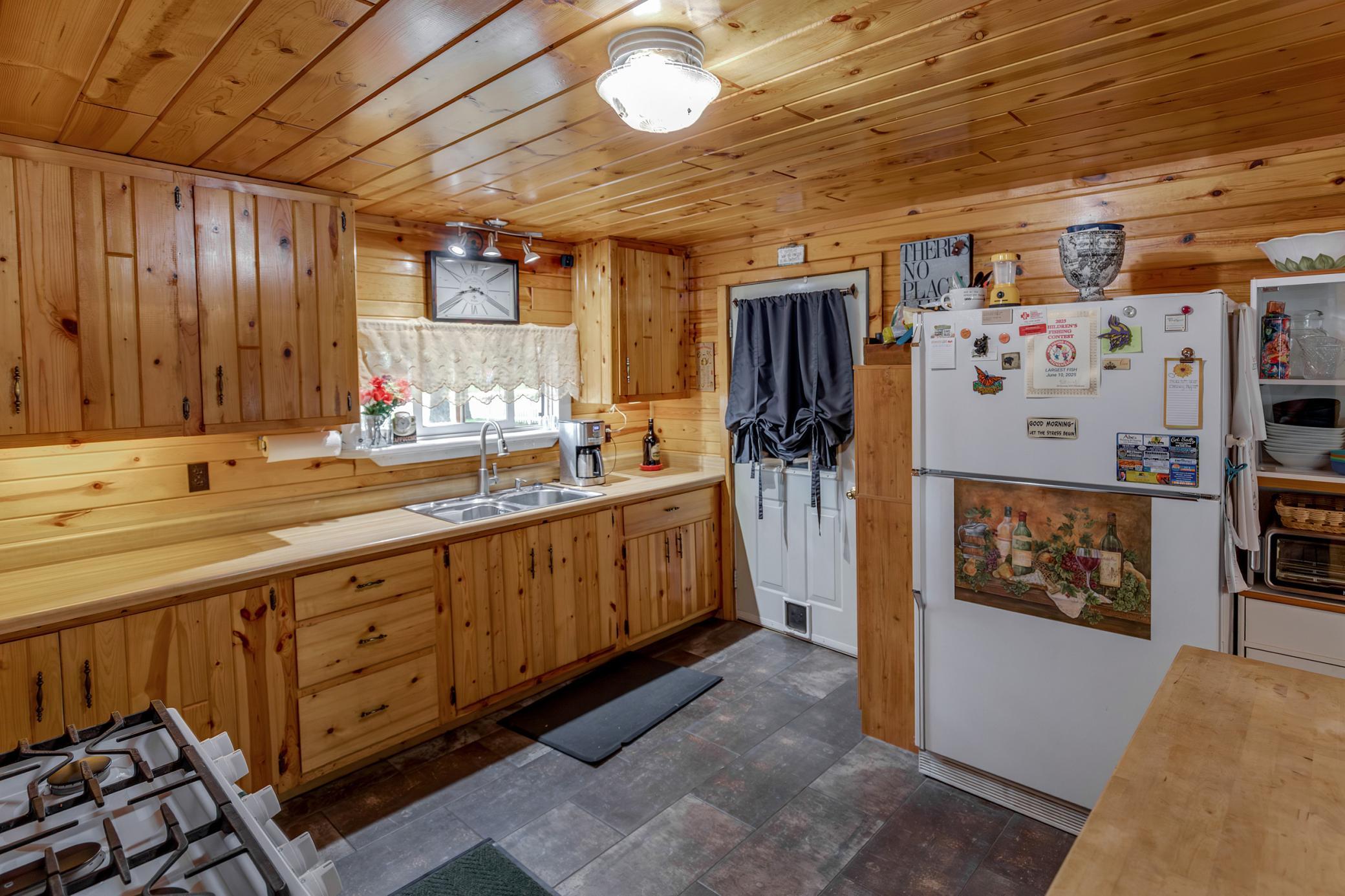 213 3rd Street South Hackensack, MN 56452 - Photo 2 of 43