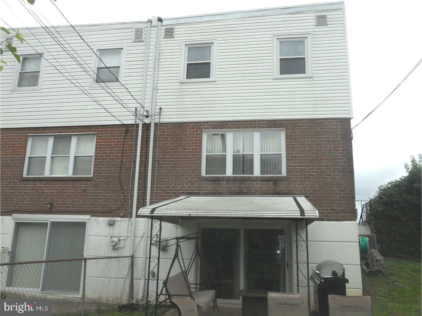 817 Selmer Road Philadelphia, PA 19116 - Photo 19 of 19 Exterior Back