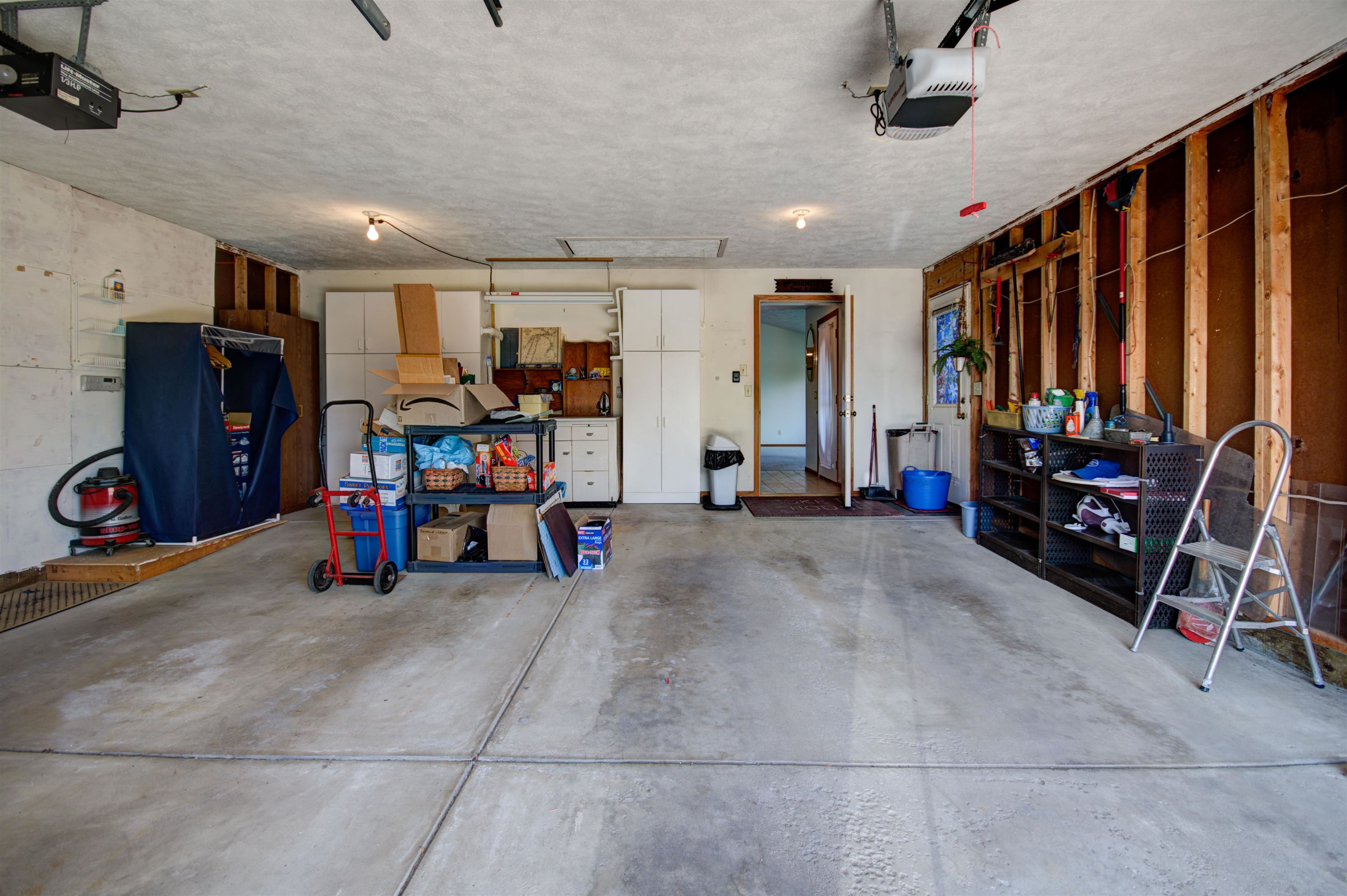 2203 East Hammond Road Traverse City, MI 49686 - Photo 29 of 39 1910876-28.JPG