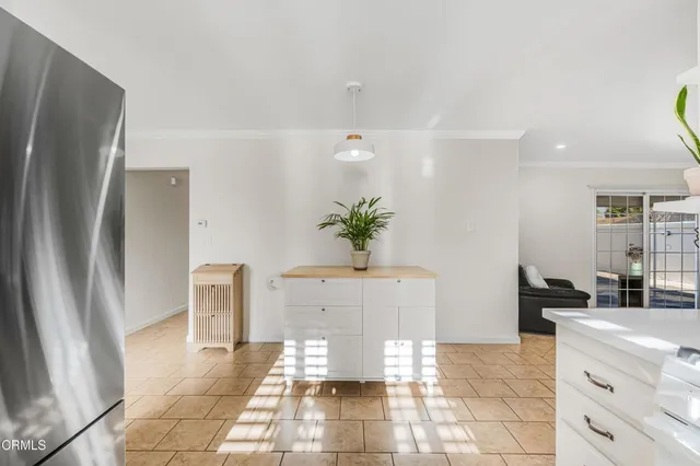 $699,000 | 521 West Santa Cruz Street, Santa Paula, CA 93060