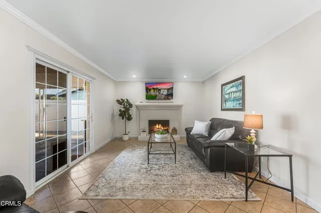 $699,000 | 521 West Santa Cruz Street, Santa Paula, CA 93060