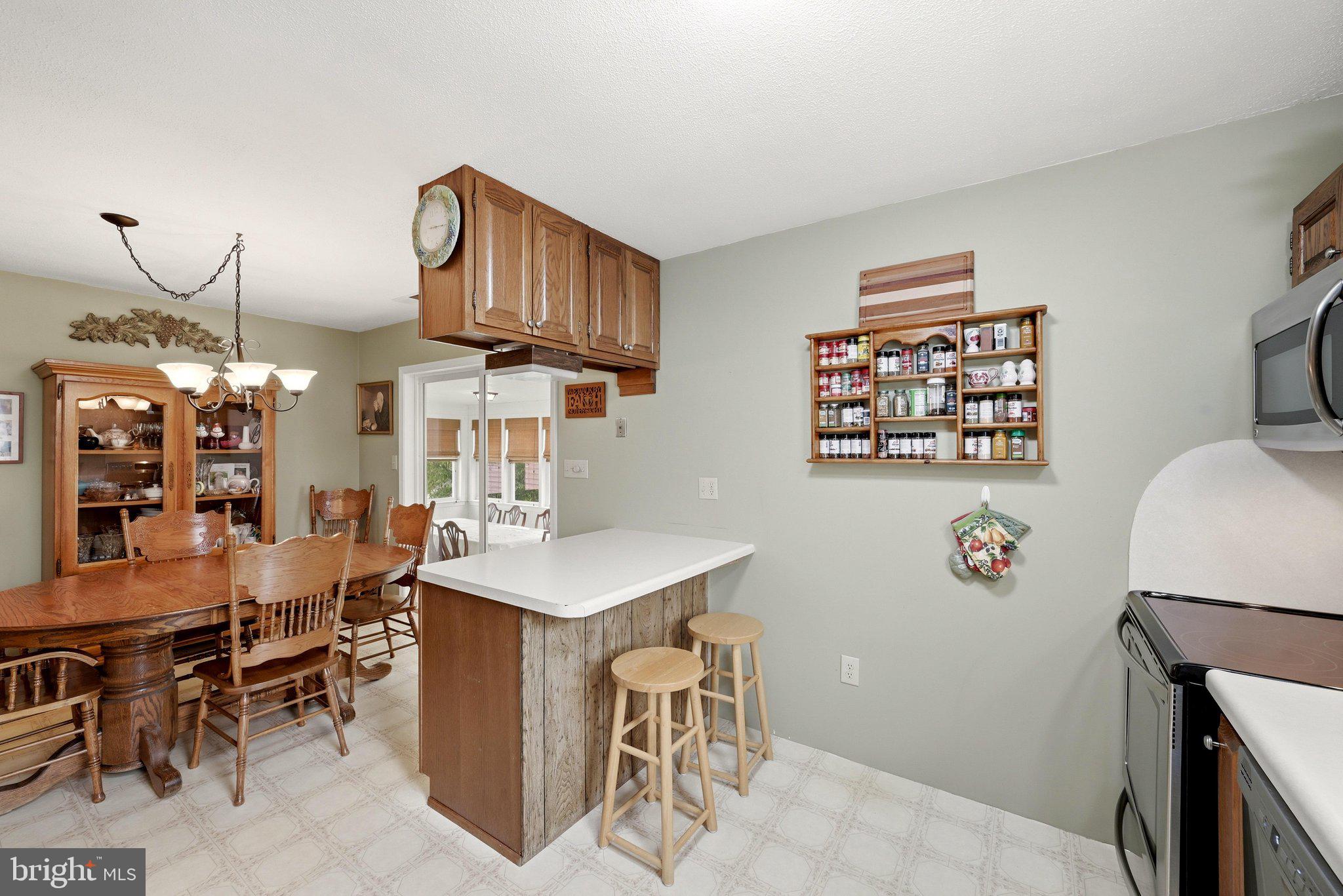 311 Moose Road Berryville, VA 22611 - Photo 16 of 48 Kitchen