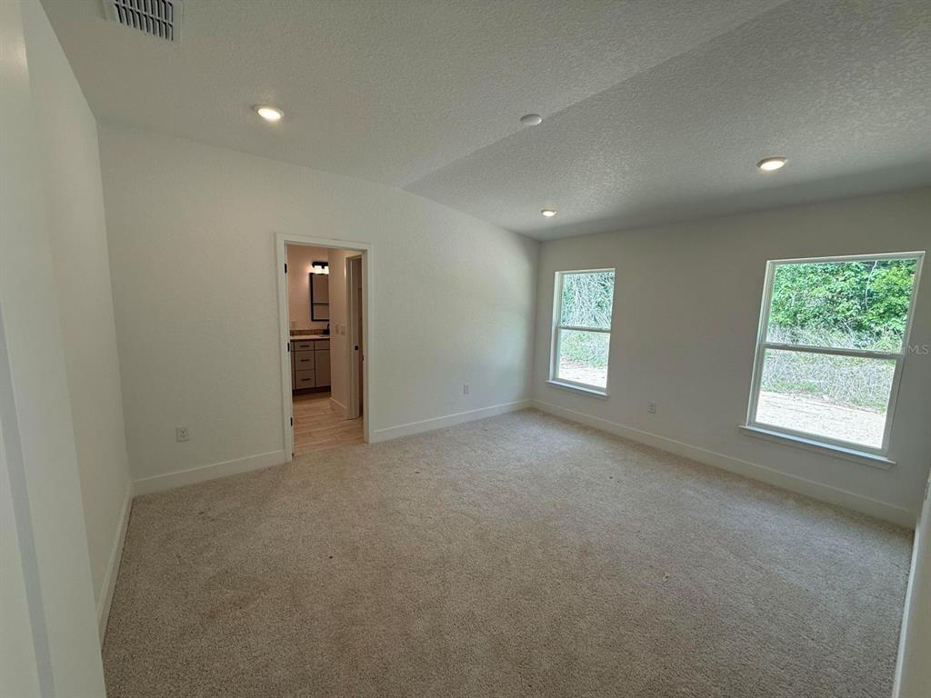 2226 Northwest 23rd Loop Ocala, FL 34475 - Photo 5 of 21