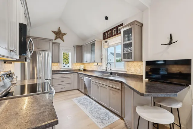 $750,000 | 111 East Grand Avenue, Old Orchard Beach, ME 04064