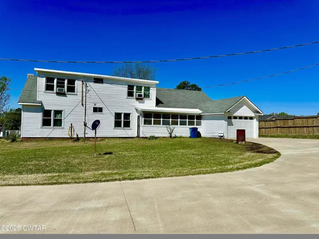 $255,000 | 1411 South College Street, Trenton, TN 38382