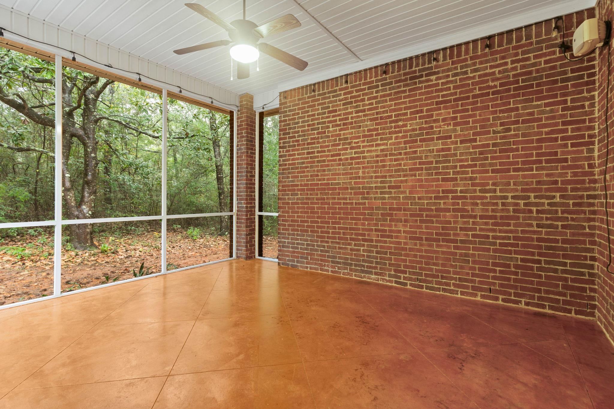 8955 North Lamhatty Lane Daphne, AL 36526 - Photo 30 of 73 Sun Room