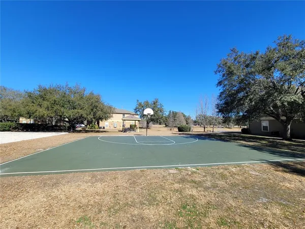 a view of a tennis court
