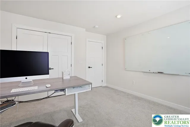 $678,888 | 2120 Emanuel Court, Easton, PA 18045