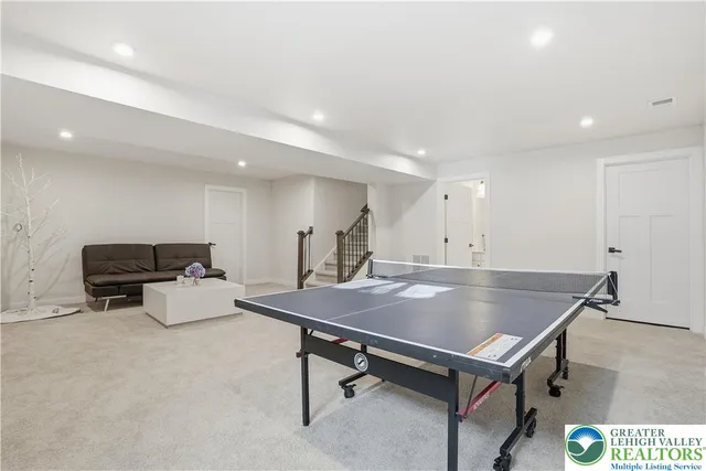 $678,888 | 2120 Emanuel Court, Easton, PA 18045