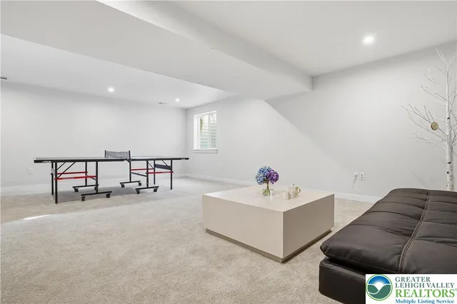 $678,888 | 2120 Emanuel Court, Easton, PA 18045