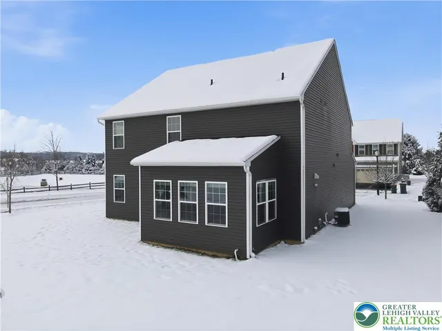 $678,888 | 2120 Emanuel Court, Easton, PA 18045