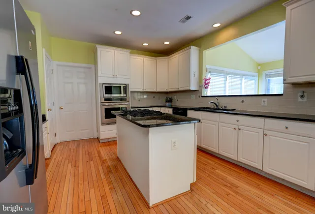 $4,000 | 1 Black Kettle Court, Boyds, MD 20841