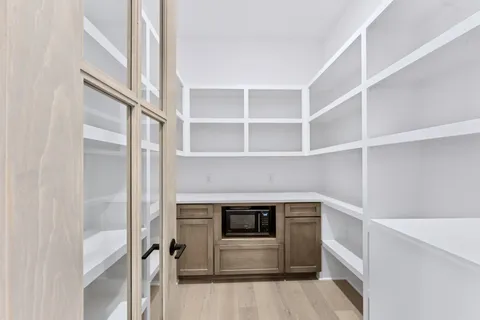 $2,999,990 | 8124 Boiling Spgs Place, Brentwood, TN 37027