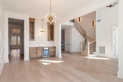 $2,999,990 | 8124 Boiling Spgs Place, Brentwood, TN 37027