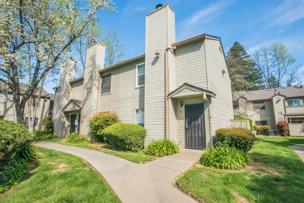 $245,000 | 9141 Newhall Drive, Unit 60, Sacramento, CA 95826