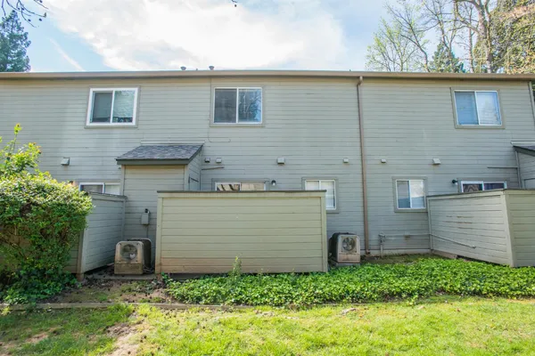 $245,000 | 9141 Newhall Drive, Unit 60, Sacramento, CA 95826