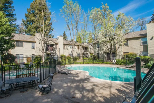 $245,000 | 9141 Newhall Drive, Unit 60, Sacramento, CA 95826