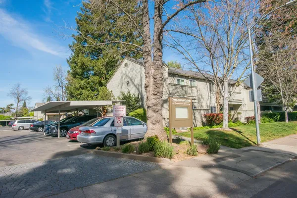 $245,000 | 9141 Newhall Drive, Unit 60, Sacramento, CA 95826