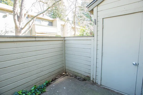 $245,000 | 9141 Newhall Drive, Unit 60, Sacramento, CA 95826