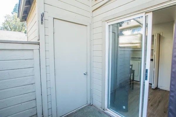 $245,000 | 9141 Newhall Drive, Unit 60, Sacramento, CA 95826