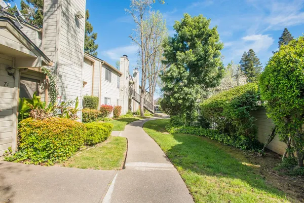 $245,000 | 9141 Newhall Drive, Unit 60, Sacramento, CA 95826