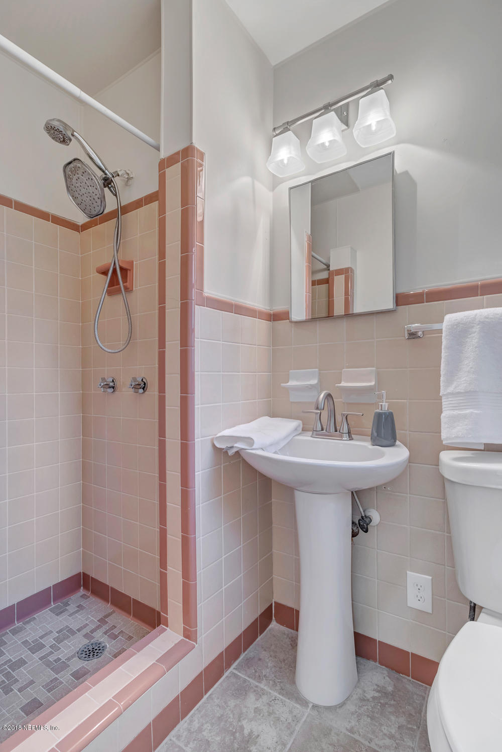 3417 Rogero Road Jacksonville, FL 32277 - Photo 10 of 26 8