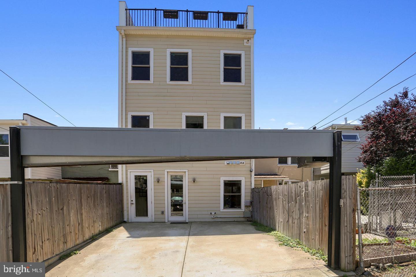 224 R Street Northeast, Unit 2 Washington, DC 20002 - Photo 29 of 34 Parking
