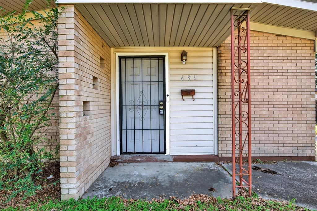 635 Browning Street Shreveport, LA 71106 - Photo 3 of 21