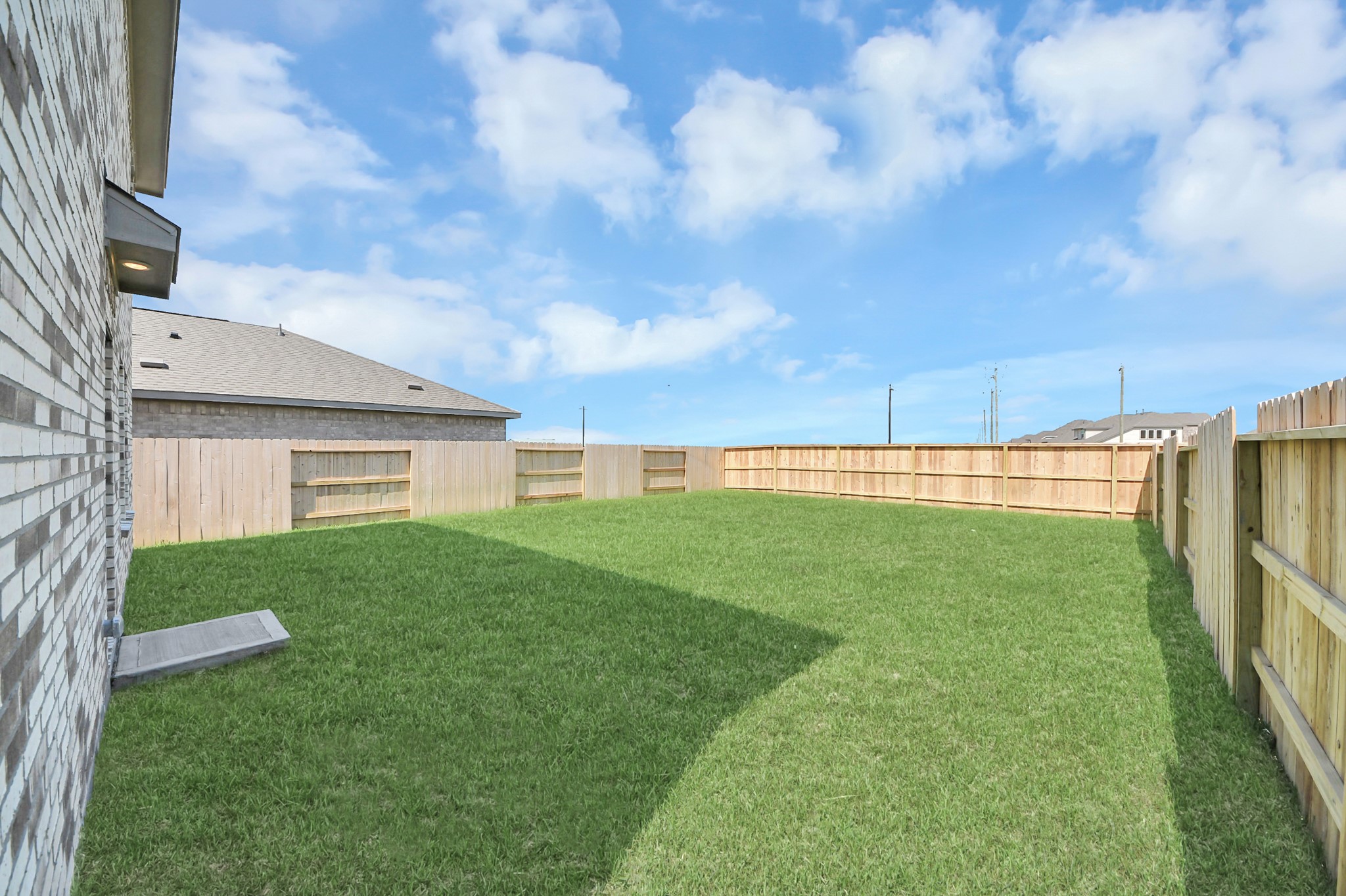 1631 Windrose Bend Angleton, TX 77515 - Photo 37 of 49 Gallery Image 37
