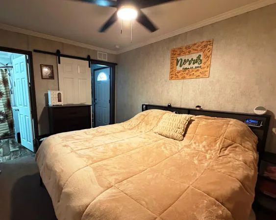 $158,700 | 14 Hilltop Manor Mobile Home Park, Littleton, NH 03561