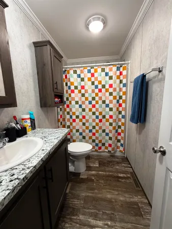 $158,700 | 14 Hilltop Manor Mobile Home Park, Littleton, NH 03561