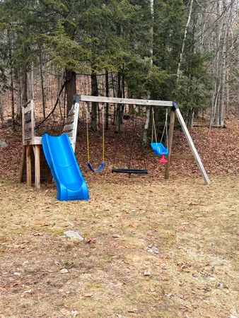 $158,700 | 14 Hilltop Manor Mobile Home Park, Littleton, NH 03561