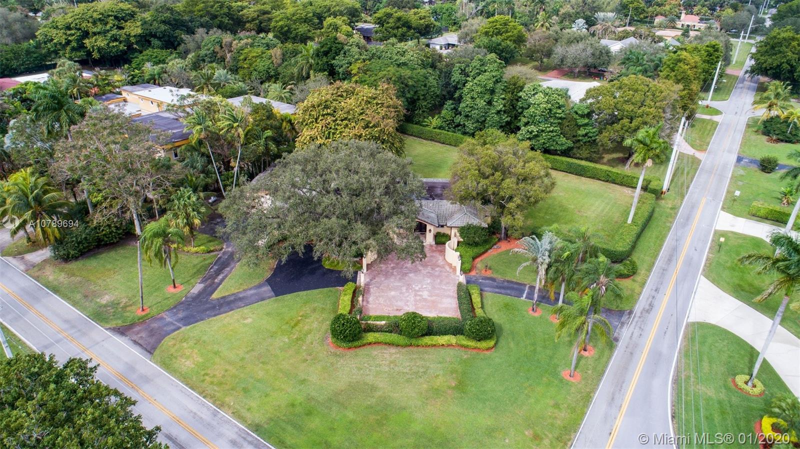 6101 Cypress Road Plantation, FL 33317 - Photo 6 of 45 Gallery Image 6
