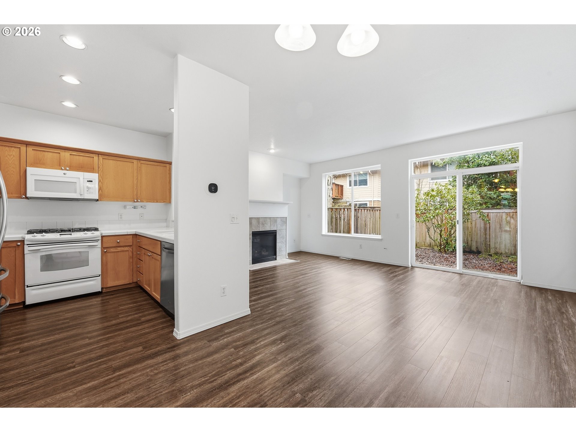 17290 Southwest Berkeley Lane Beaverton, OR 97003 - Photo 8 of 30