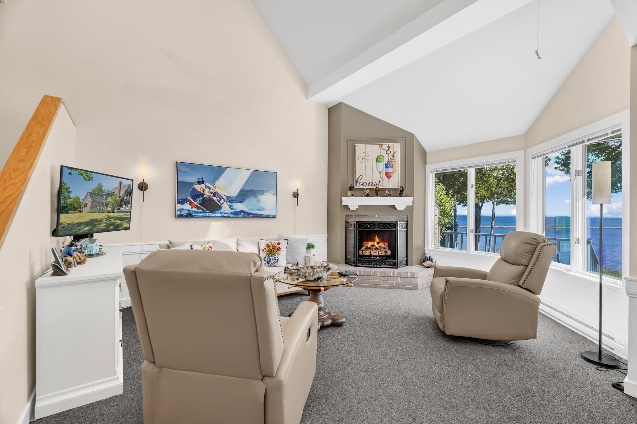 9 Jameson Point Road, Unit 9 Rockland, ME 04841 - Photo 36 of 67 Living Room
