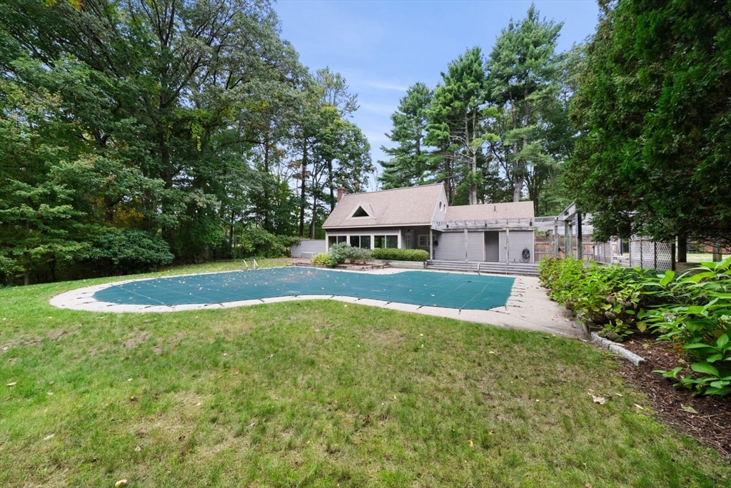 18 Phillips Pond Road, Unit 18 Natick, MA 01760 - Photo 34 of 37