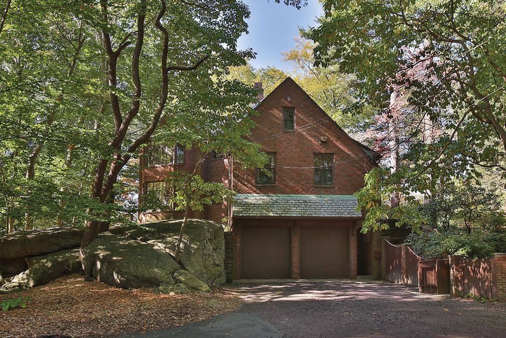 46 Sargent Crossway Brookline, MA 02445 - Photo 19 of 23