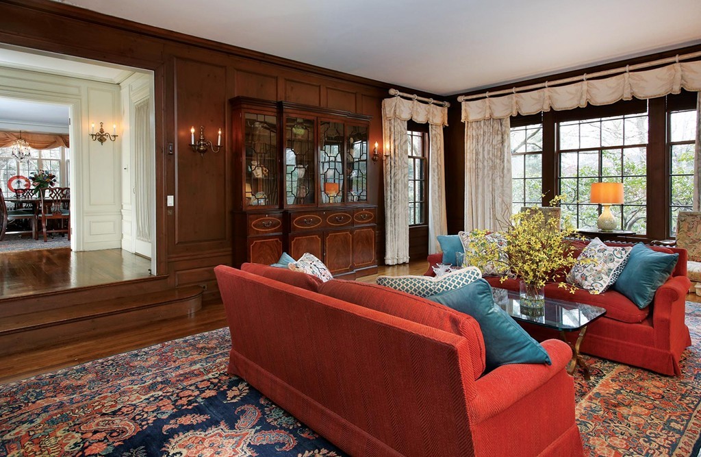 46 Sargent Crossway Brookline, MA 02445 - Photo 4 of 23