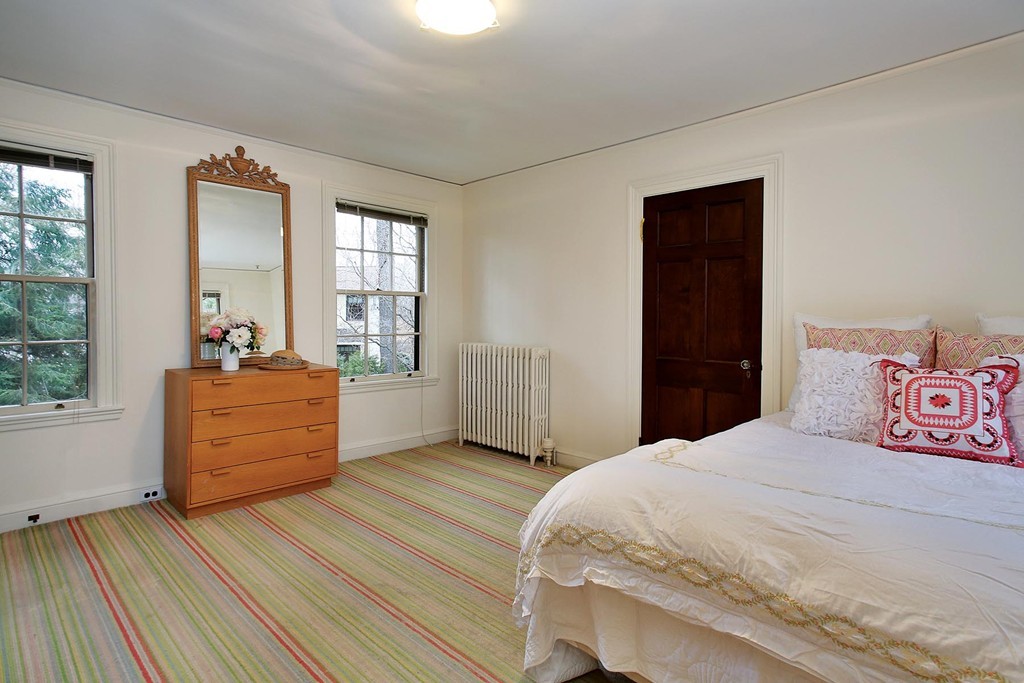 46 Sargent Crossway Brookline, MA 02445 - Photo 10 of 23