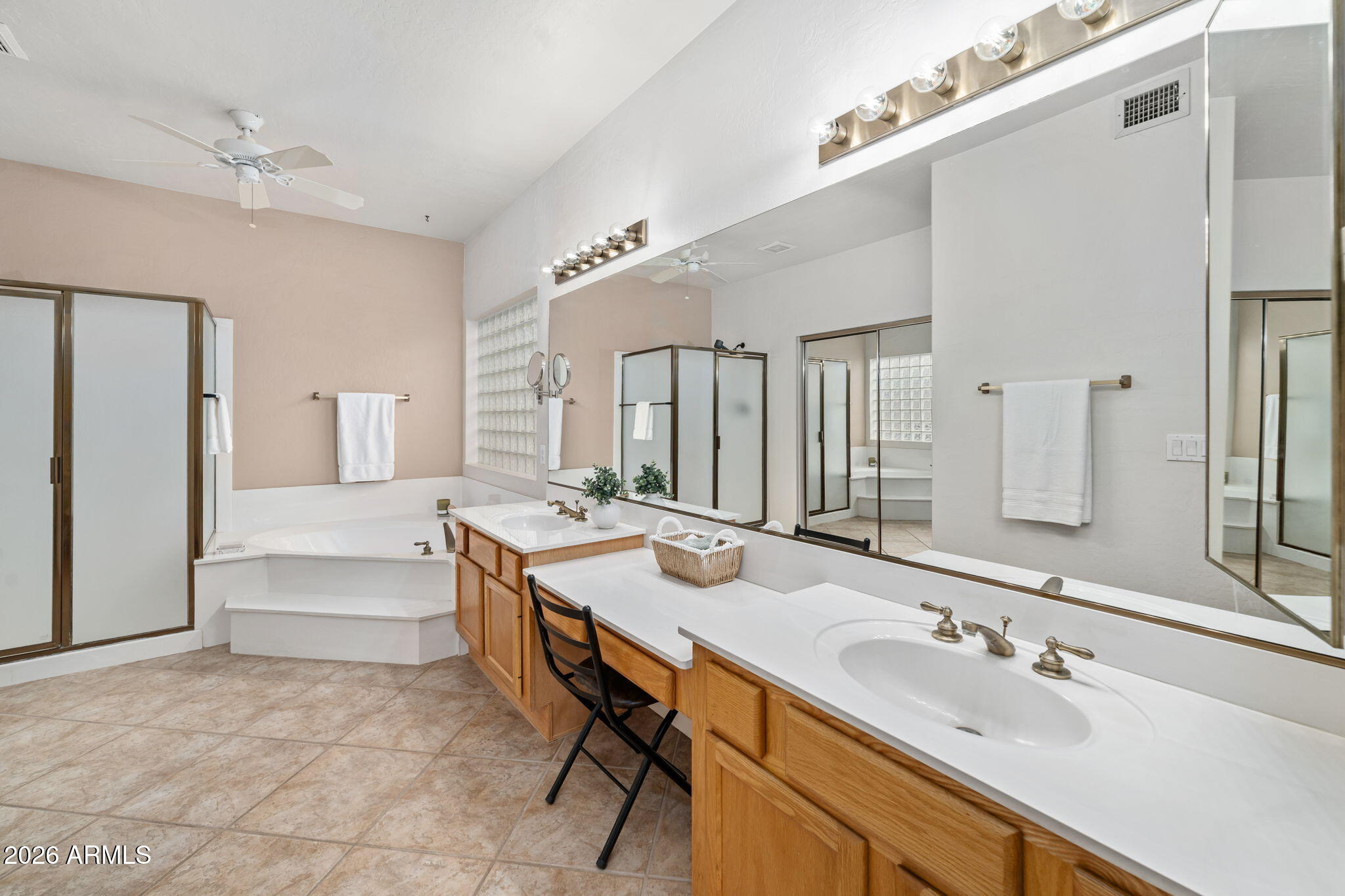 5225 West Del Rio Street Chandler, AZ 85226 - Photo 14 of 36 Master Bathroom