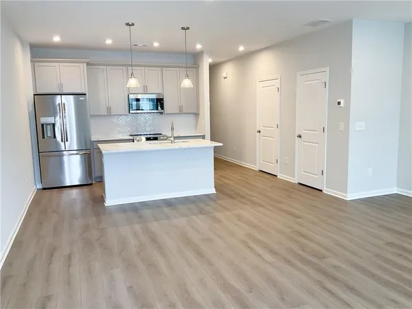 $2,150 | 493 Crown Drive, Emerson, GA 30120