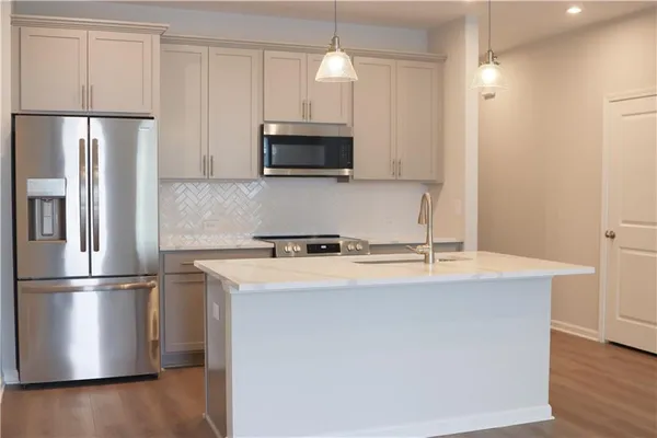 $2,150 | 493 Crown Drive, Emerson, GA 30120