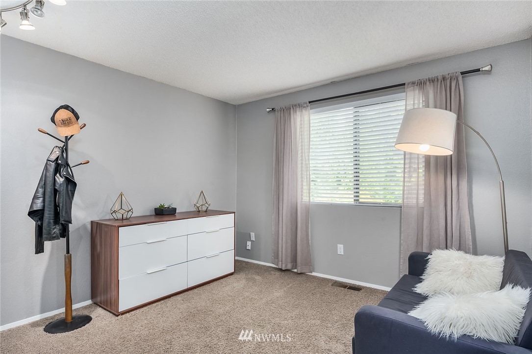 2730 167th Street Southeast Bothell, WA 98012 - Photo 16 of 25