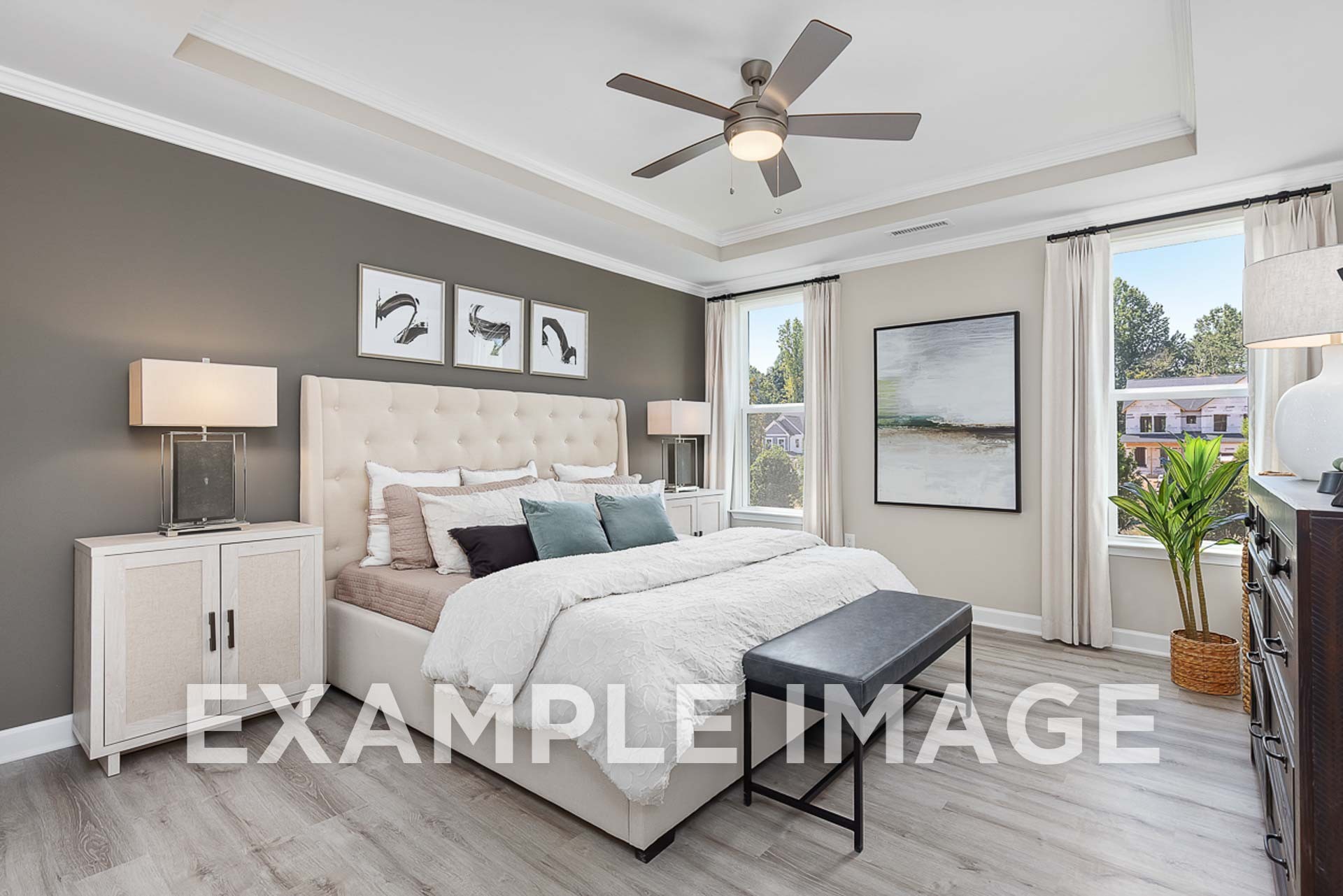 291 Gulfstream Drive Gallatin, TN 37066 - Photo 14 of 28 a bedroom with a bed and a table in it