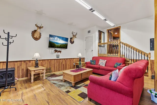 $430,000 | 833 Union Hill Drive, Sevierville, TN 37876