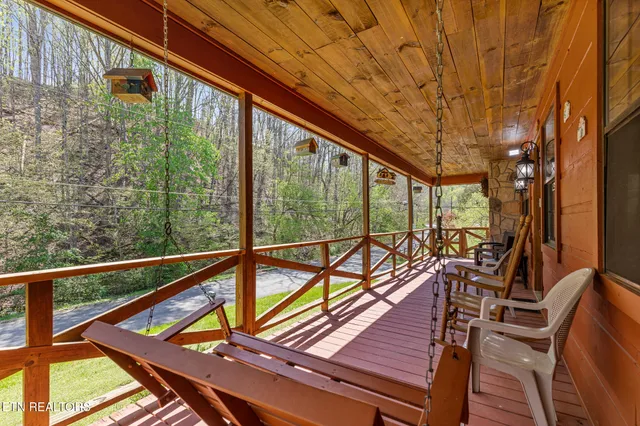 $430,000 | 833 Union Hill Drive, Sevierville, TN 37876