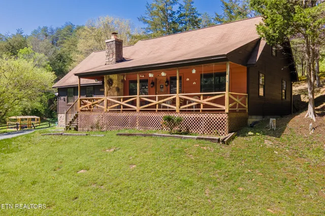 $430,000 | 833 Union Hill Drive, Sevierville, TN 37876