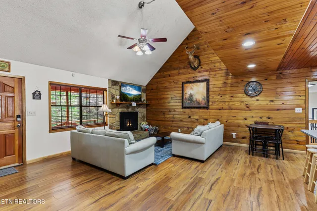 $430,000 | 833 Union Hill Drive, Sevierville, TN 37876