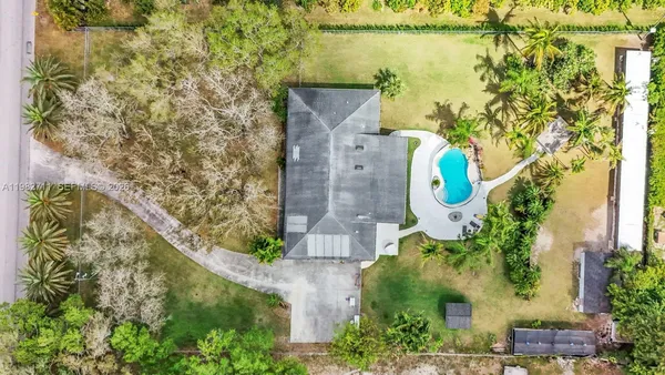 $1,199,000 | 21701 Southwest 187th Avenue, Miami, FL 33170